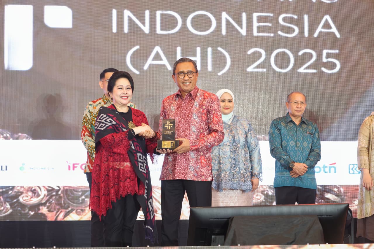 Perumda Air Minum Surya Sembada Raih Anugerah Humas Indonesia (AHI) 2025