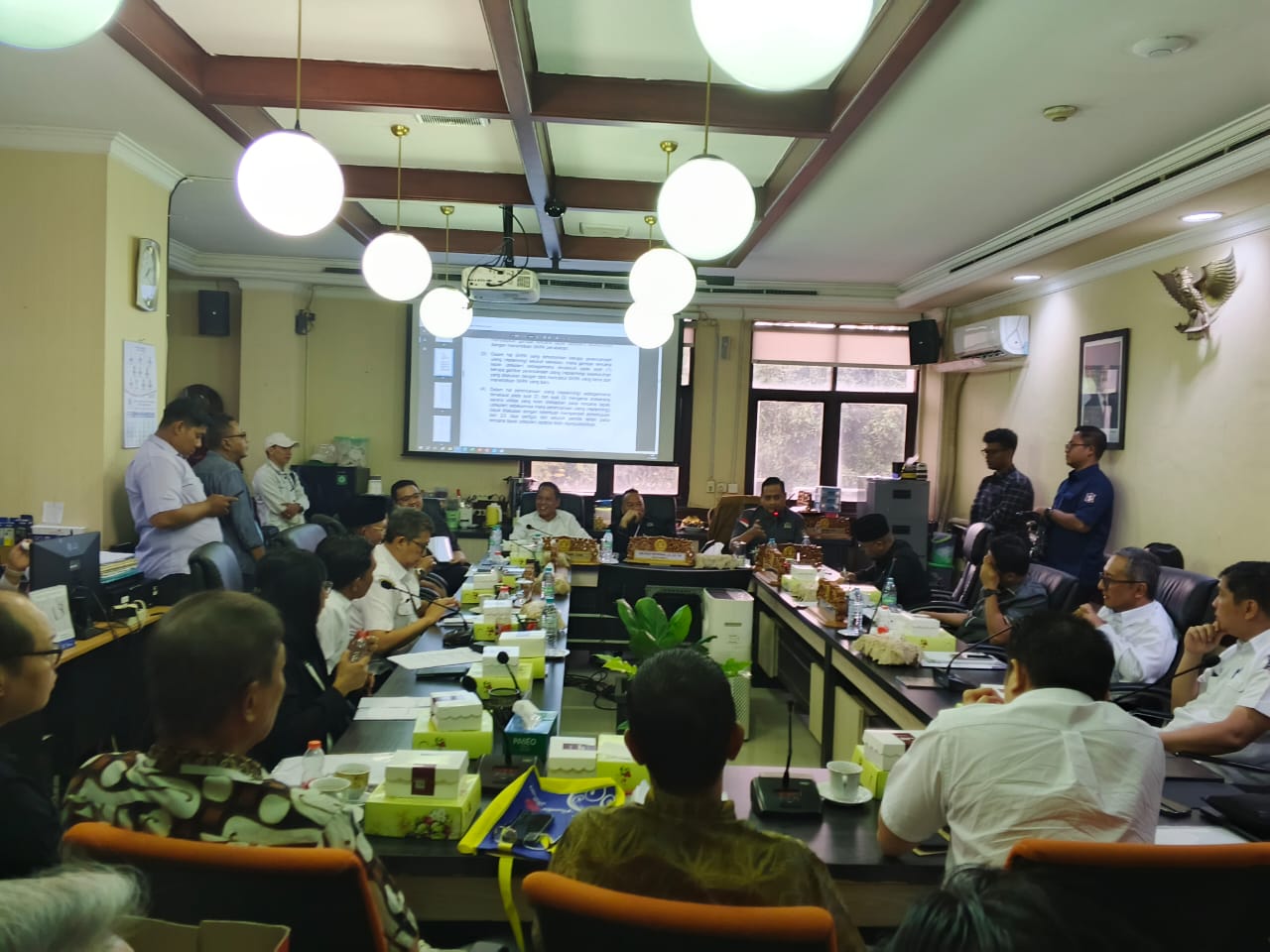 Warga Babatan Protes Penyalahgunaan Lahan Fasum, DPRD Surabaya Rekom Pengembang Hentikan Pembangunan