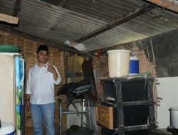 Gandeng Baznas Mojokerto, Gus Bupati Bedah Rumah Warga Prasejahtera Di Dua Desa  
