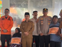 Pemkab Mojokerto Salurkan Bantuan Material untuk Warga Terdampak Angin Kencang di Kertosari