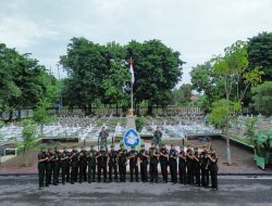Peringati Hari Juang TNI AD ke-80, Kodim 0812 Lamongan Gelar Ziarah dan Tabur Bunga di TMP Kusuma Negara