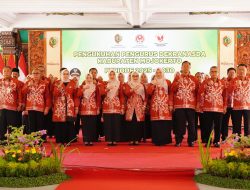 Bupati Mojokerto Kukuhkan Pengurus Dekranasda