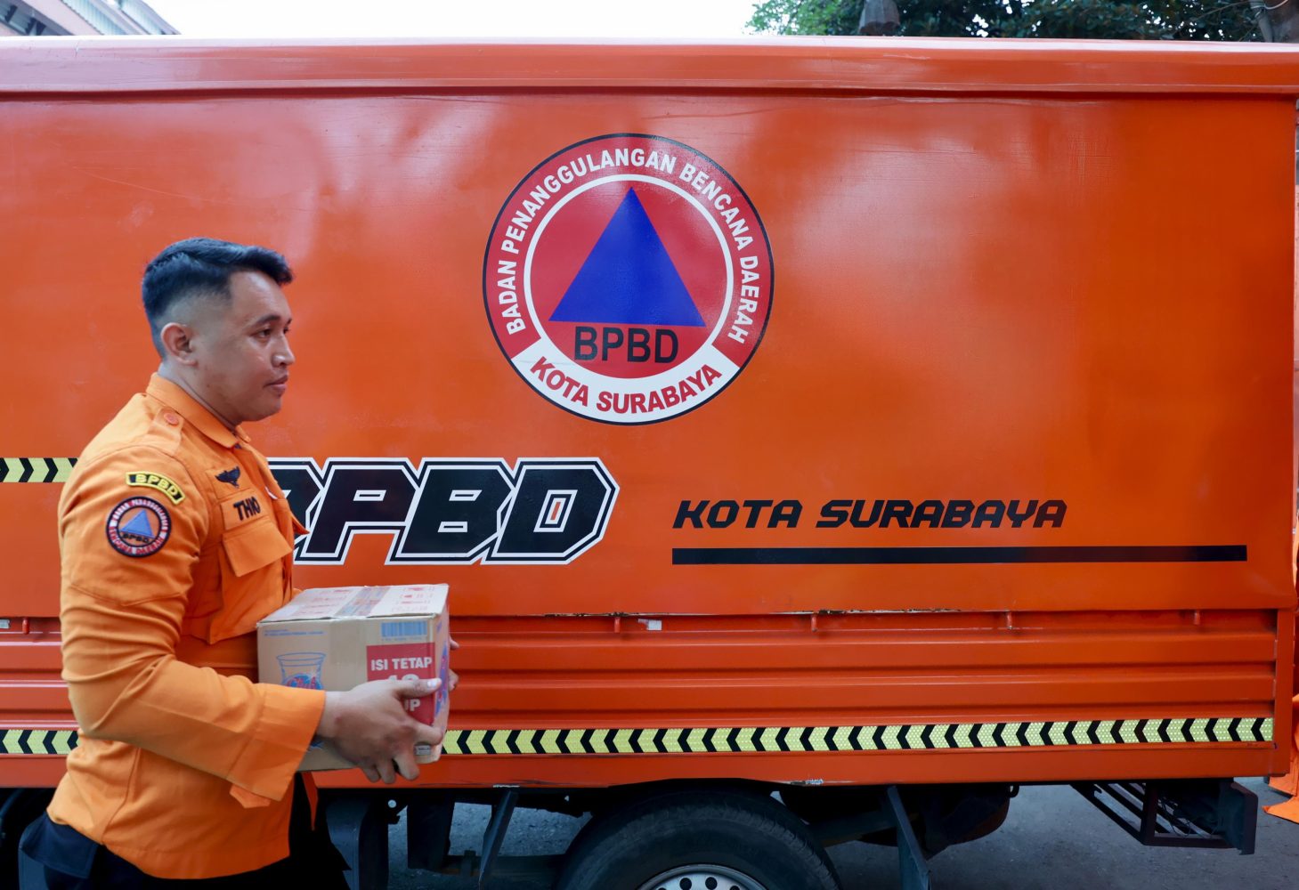 Pemkot Surabaya Buka Posko Peduli Bencana Sumatera