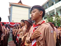 HP Dibatasi di Sekolah, Interaksi Siswa Surabaya Meningkat Signifikan