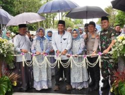 Diguyur Hujan Semangat Pelaku UMKM Tetap Membara di Bazar Ramadhan Bojonegoro 1447 H