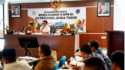Wabup Sidoarjo dan Sekda Prov Jatim Bahas Percepatan Infrastruktur Transportasi dengan Komisi V DPR RI