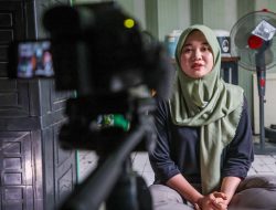 Anak Yatim Piatu hingga Tukang Potong Rambut Bangkit Berkat Beasiswa Pemuda Tangguh