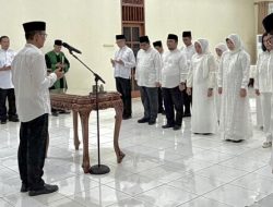 Perkuat Organisasi Pemerintahan, Bupati Setyo Wahono Lantik 10 Pejabat Baru
