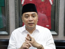 Wali Kota Eri Minta Warga Surabaya Tunda Perjalanan ke Luar Negeri