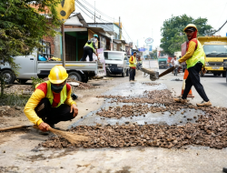 Perbaikan Jalan Digenjot Sebelum Idul Fitri