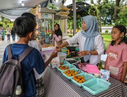 Ngabuburit Seru di Tugu Pahlawan, Mini Camping hingga Ludruk Legendaris Meriahkan Ramadan 2026