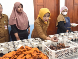 Wabup Sidoarjo Mimik Idayana Sidak SPPG Tulangan