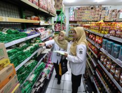 Tekan Dampak Harga Plastik, Pemkot Surabaya Perkuat Pendampingan UMKM 
