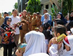 Tingkatkan Literasi Keluarga, Wali Kota Eri Cahyadi Dorong Orang Tua untuk Mendongeng Bersama Anak