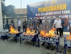 Perangi Rokok Ilegal, Bea Cukai Bojonegoro Hancurkan Barang Bukti Senilai Rp15,39 Miliar Hasil 55 Penindakan