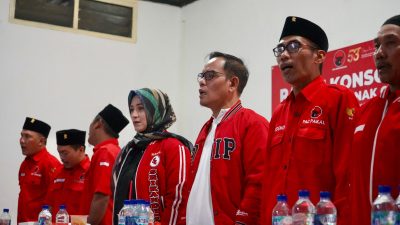 Bukan Hanya Susunan Pengurus, Ipuk Minta Kader PDIP Pakal-Benowo Gerakkan Ekonomi Rakyat