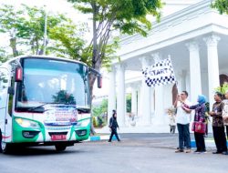 Bupati Setyo Wahono Berangkatkan 60 Siswa Sekolah Rakyat Bojonegoro ke Tuban, Titip Pesan Raih Masa Depan Gemilang