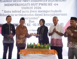 Hadiri HUT PWRI ke-64, Wabup Nurul Azizah Perkuat Sinergi dan Siapkan Gedung PWRI