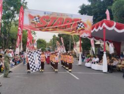 Dandim 0812/Lamongan Lepas Ratusan Peserta Gerak Jalan Tingkat SD
