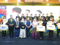 Kejutan Manis dari Unigoro, Cantika Wahono Rayakan Ulang Tahun ke-53 di Tengah Grand Final Kampus Sigma