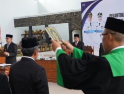Setyo Wahono Lantik 69 Kepala Sekolah dan 11 Pejabat Fungsional di Lingkungan Pemkab Bojonegoro