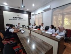 Perkuat Ekonomi Rakyat, Dinas Sosial Tulungagung Bahas Ranperbup Fasilitasi Bantuan Ekonomi Bagi Warga Miskin