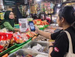 Lebih Cepat & Praktis, BRI Fasilitasi WiFi untuk QRIS di Pasar Keputran
