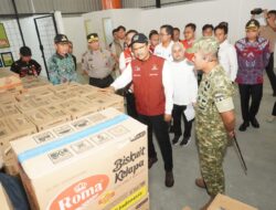 Dandim 0812/Lamongan Bersama Forkopimda Dampingi Mensos RI Resmikan Koperasi Desa Merah Putih 