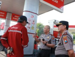 Kapolres Lamongan Turun Langsung Pantau Stok BBM, Pastikan Pasokan Aman Dan Pelayanan SPBU Optimal