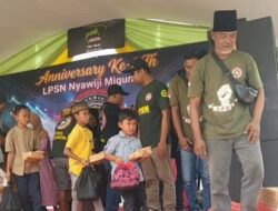 Anniversary ke-1 di Dander, LPSN Berbagi Kebahagiaan Santuni Anak Yatim dan Lansia